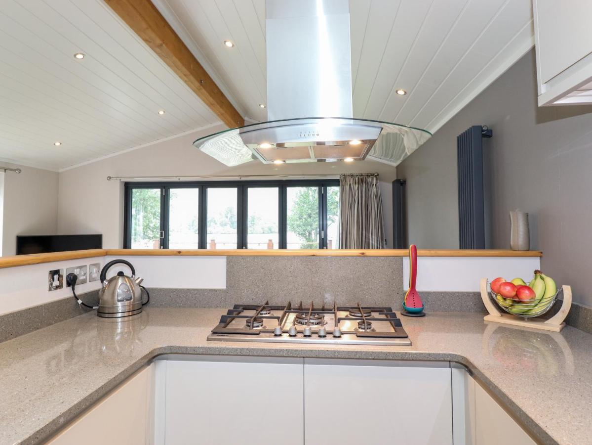 Loubi'S Lakeside Lodge Windermere Luaran gambar